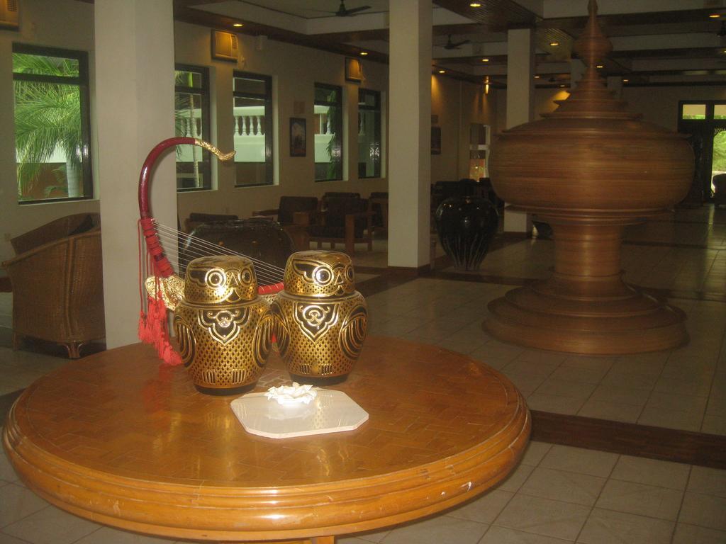 Arthawka Hotel New Bagan Kültér fotó